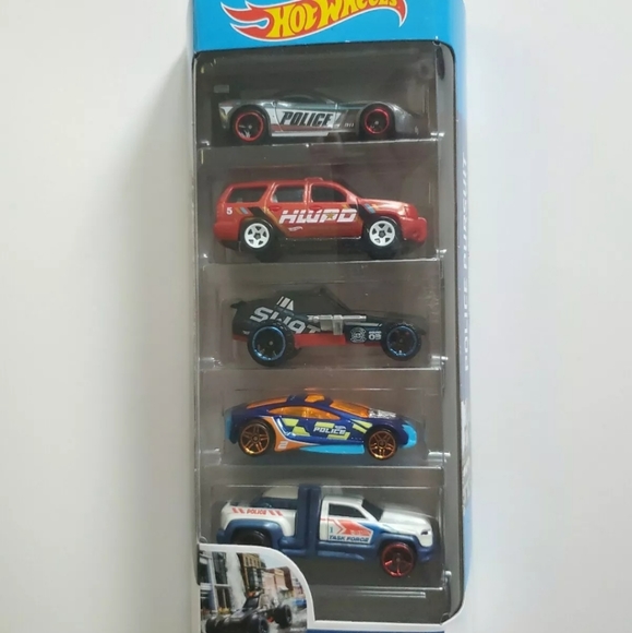 police pursuit hot wheels